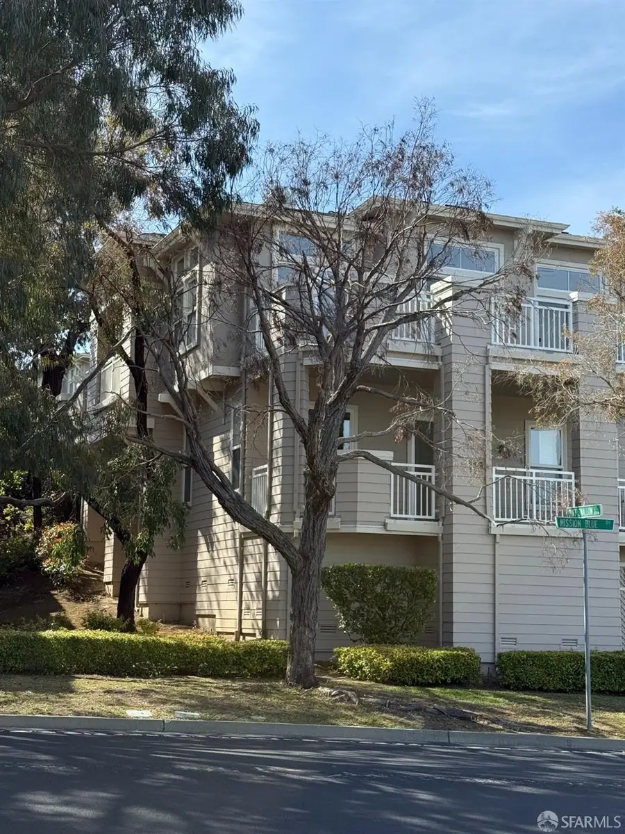 153 Golden Eagle Lane, Brisbane, CA 94005 - #2