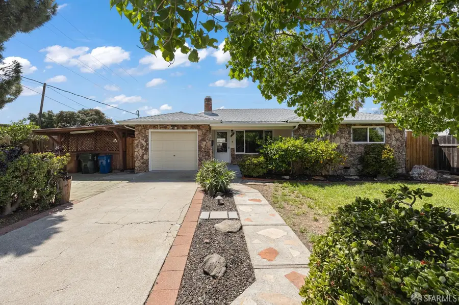 196 Loftus Road, Pittsburg, CA 94565 - #2