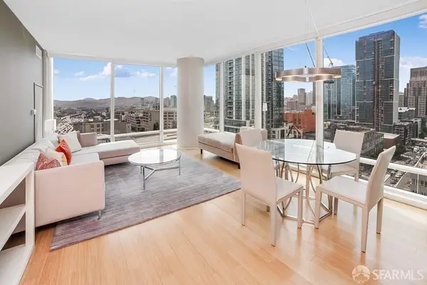 425 1st Street #1406, San Francisco, CA 94105