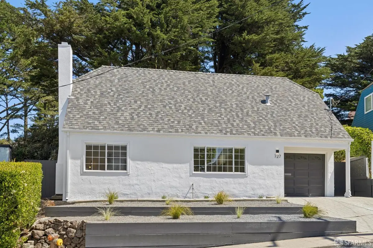 727 Lockhaven Drive, Pacifica, CA 94044 - #1