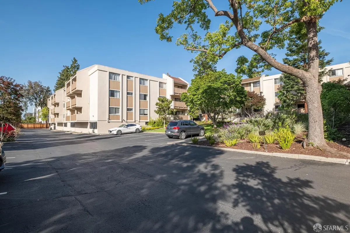 400 Ortega Avenue #111, Mountain View, CA 94040 - #1