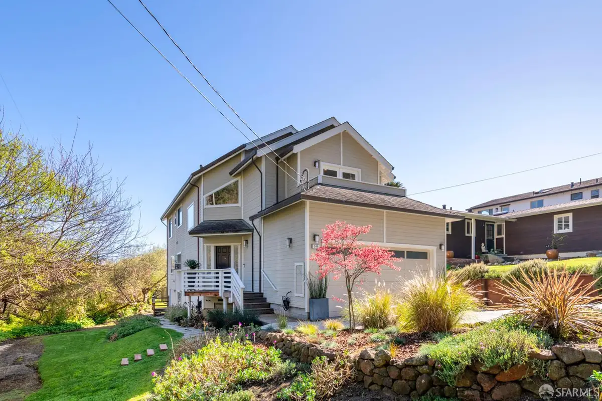 584 Hermosa Avenue, Half Moon Bay, CA 94019 - #1
