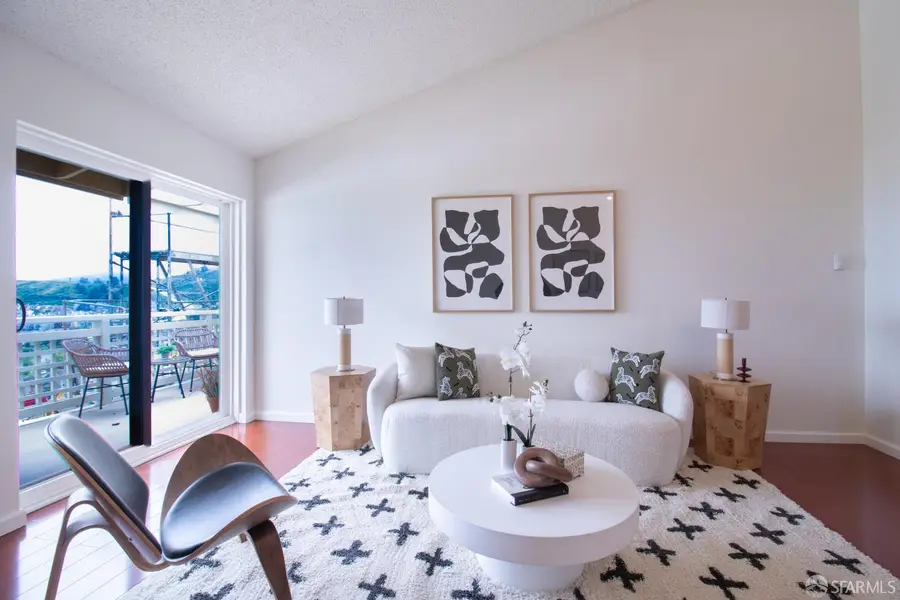 208 Oak Court, Daly City, CA 94014 - #2