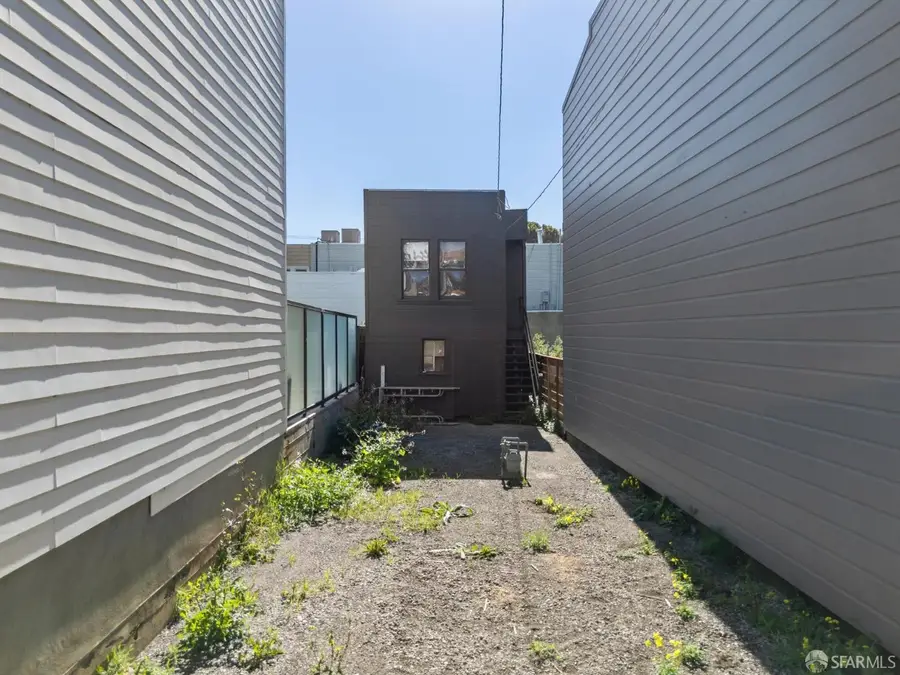 23 Brompton Avenue, San Francisco, CA 94131 - #3
