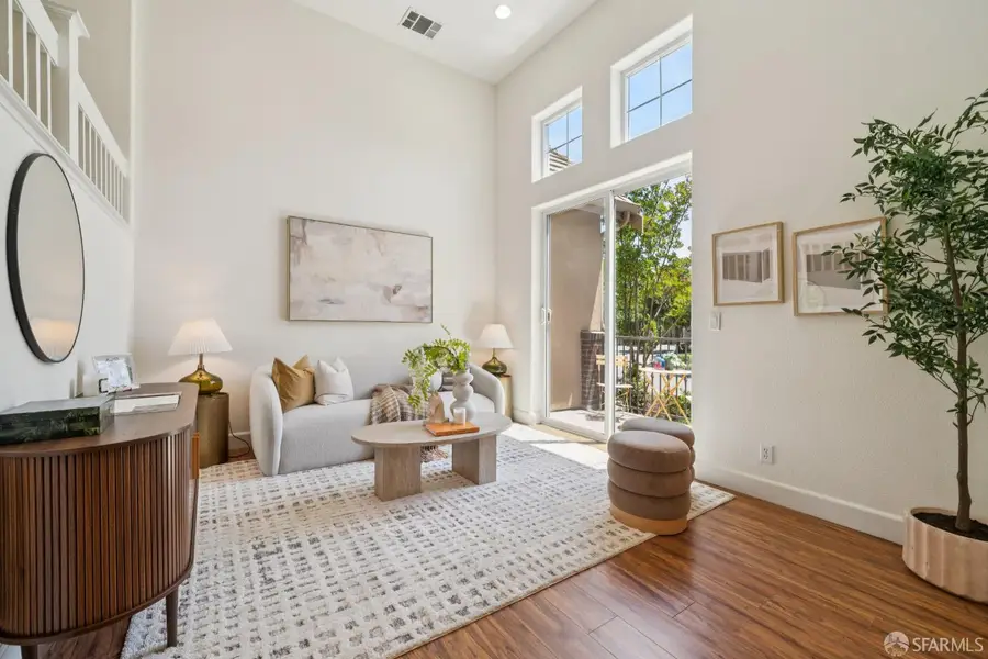 1055 Green Street, Union City, CA 94587 - #2