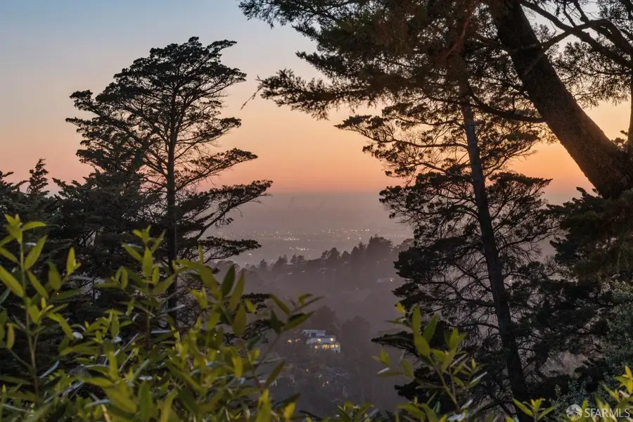 8440 Skyline Boulevard, Oakland, CA 94611 - #2