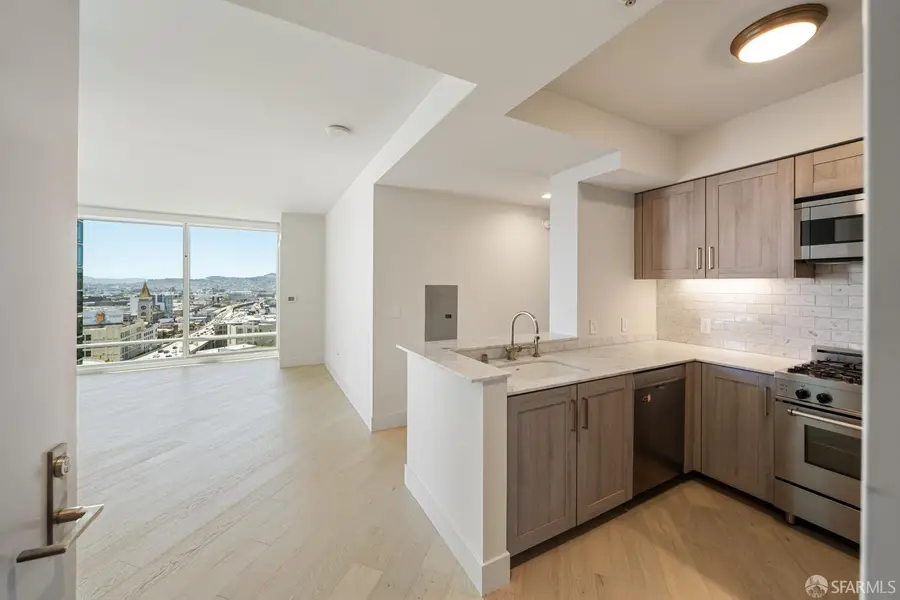 401 Harrison Street #18G, San Francisco, CA 94105 - #2