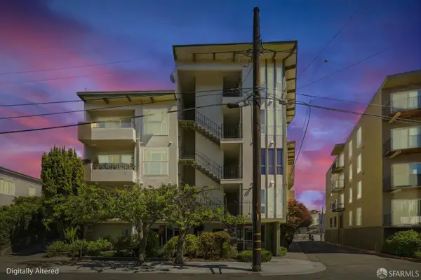 427 Lagunitas Avenue #305, Oakland, CA 94610