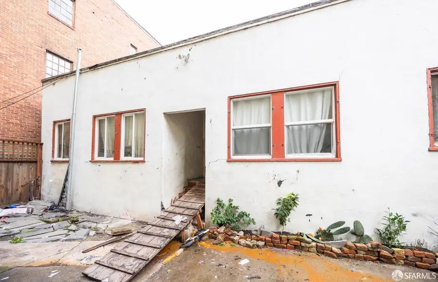 2609 International Boulevard, Oakland, CA 94601 - #2