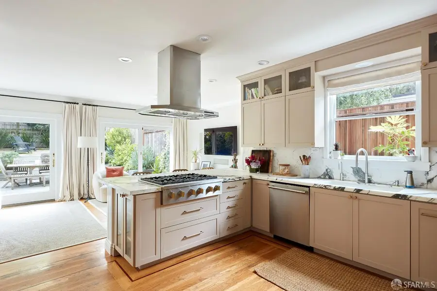 469 Day Street, San Francisco, CA 94131 - #2