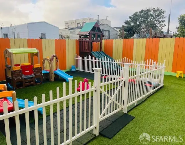 2124 Taraval Street, San Francisco, CA 94109 - #3