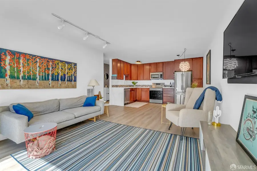 199 Montecito Avenue #206, Oakland, CA 94610 - #3