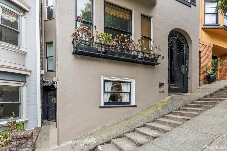 19 Alpine Terrace #A, San Francisco, CA 94117 - #2