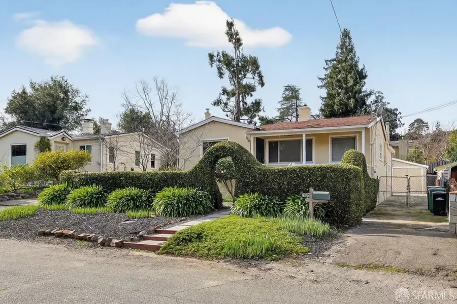 8125 Earl Street, Oakland, CA 94605 - #2