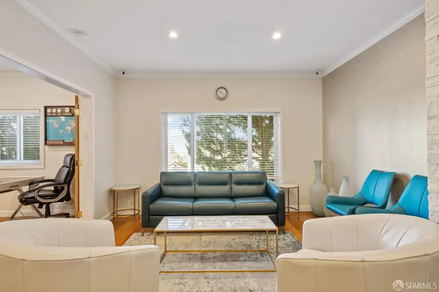2076 16th Avenue, San Francisco, CA 94116 - #3