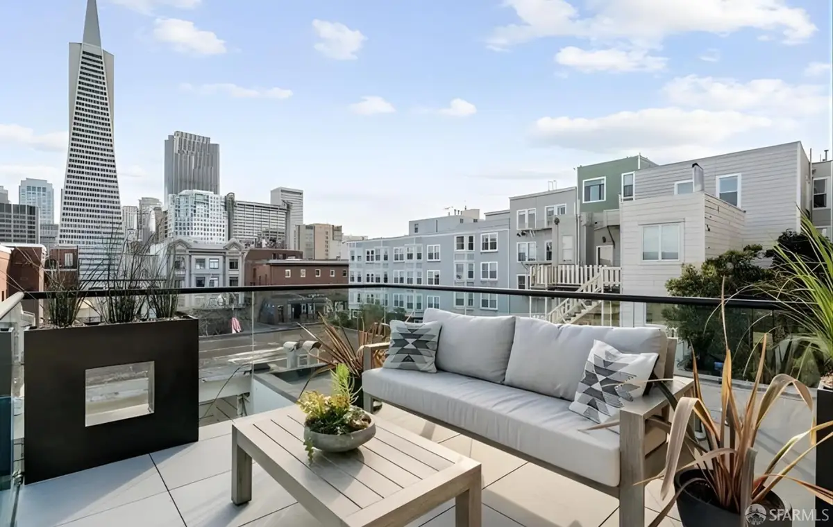31-33 Prescott Court, San Francisco, CA 94133 - #1