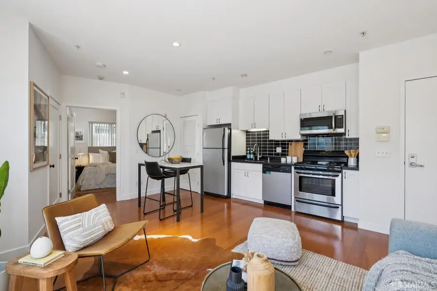 4343 3rd Street #202, San Francisco, CA 94124 - #3