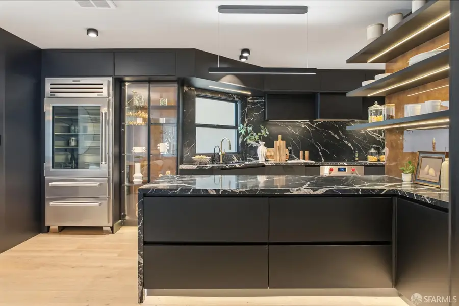 1904 Leavenworth Street, San Francisco, CA 94133 - #2