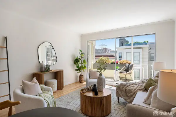 1260 Clay Street #303, San Francisco, CA 94108