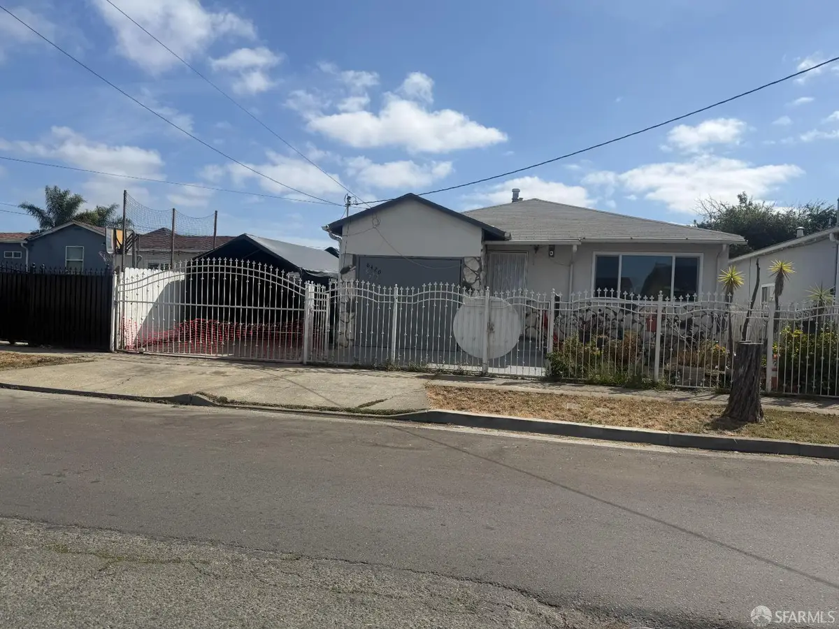 8422 B Street, Oakland, CA 94621 - #1
