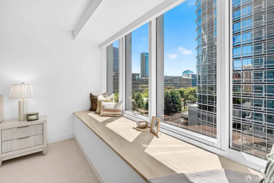 301 Mission Street #14J, San Francisco, CA 94105 - #3