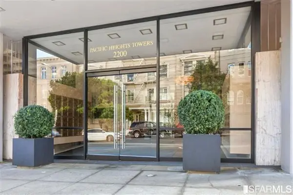 2200 Sacramento Street #705, San Francisco, CA 94111