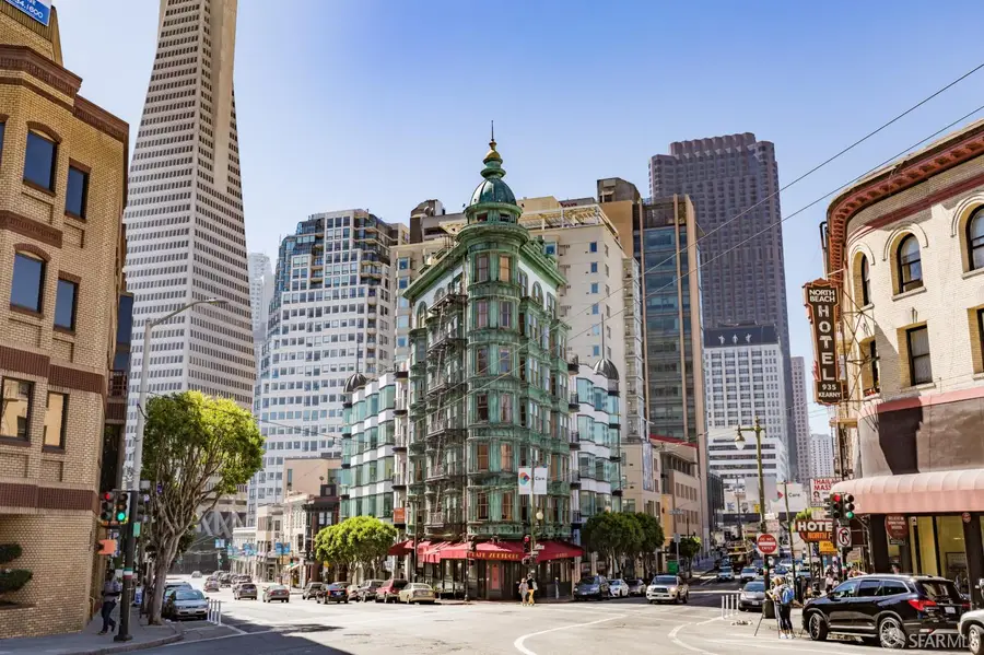 935 Kearny Street, San Francisco, CA 94133 - #2