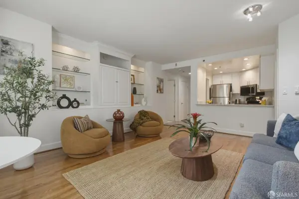 111 Chestnut Street #402, San Francisco, CA 94111
