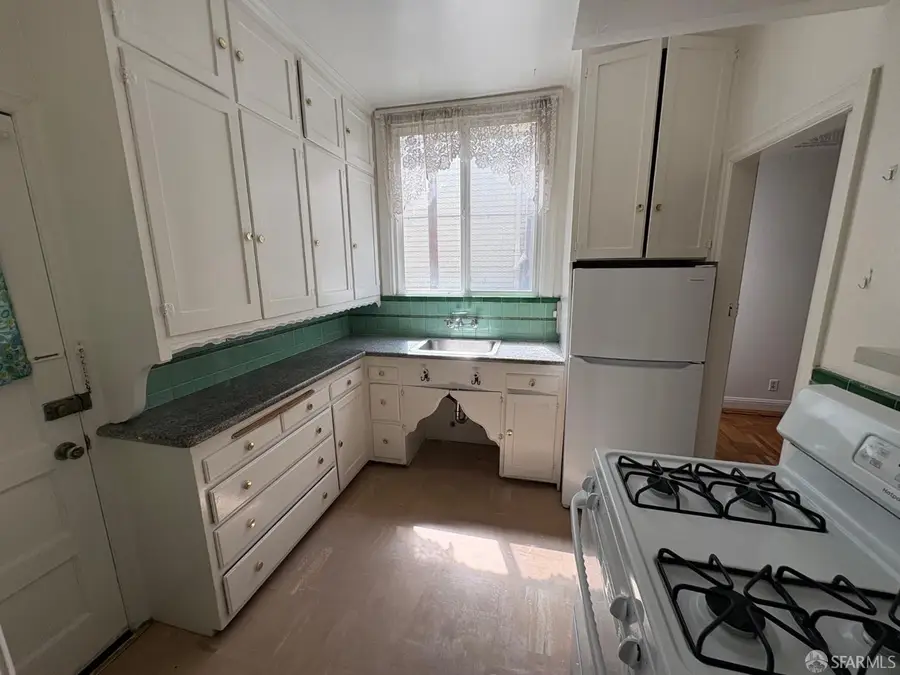 1414 Taraval Street, San Francisco, CA 94116 - #3