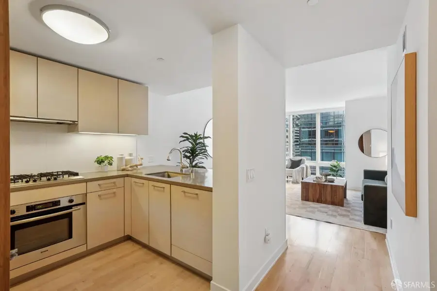 301 Mission Street #12D, San Francisco, CA 94105 - #2
