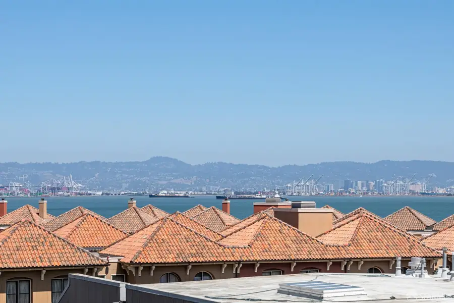 219 Brannan Street #5H, San Francisco, CA 94107 - #3