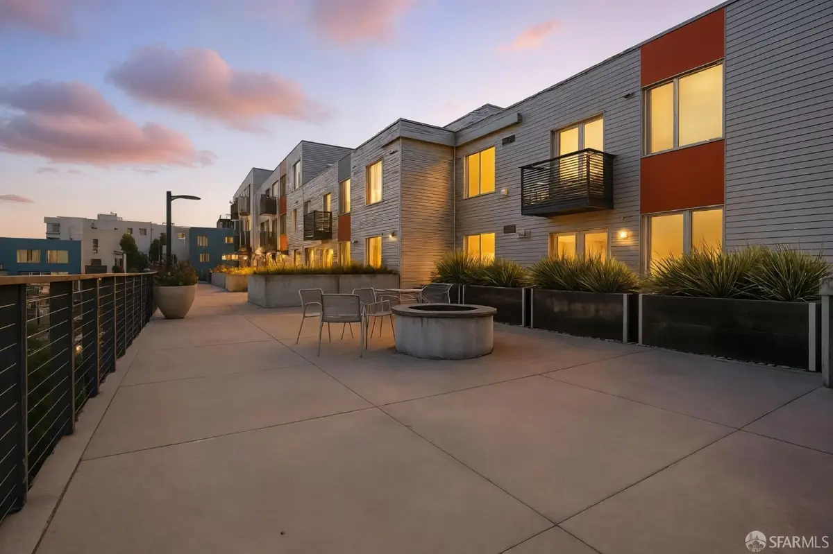 50 Jerrold Avenue #215, San Francisco, CA 94124 - #1