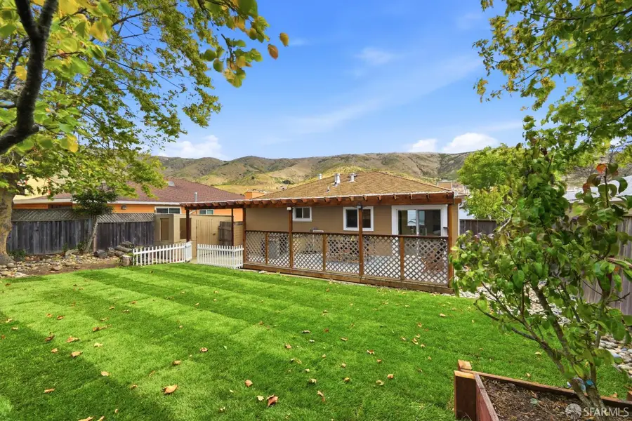 525 Larch Avenue, South San Francisco, CA 94080 - #2