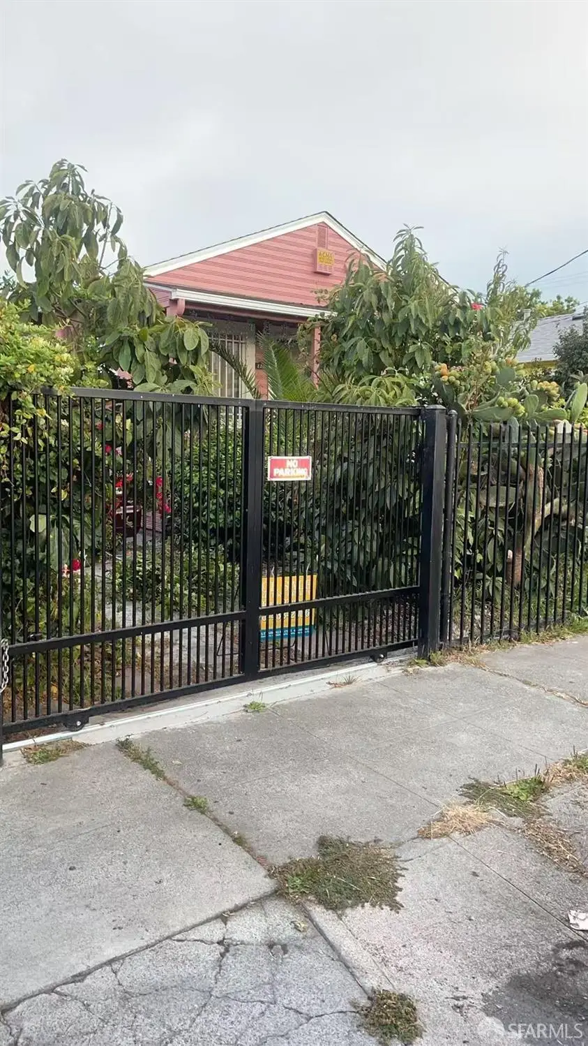 1206 62nd Avenue, Oakland, CA 94621 - #1