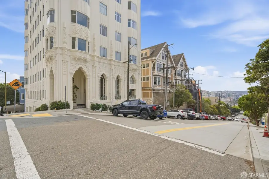 1101 Green Street #403, San Francisco, CA 94109 - #2