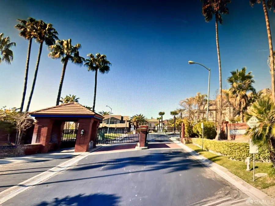 2200 Sunset Point #2210, Discovery Bay, CA 94505 - #2