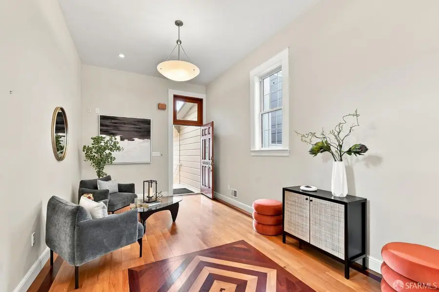 38-38 1/2 Whitney Street, San Francisco, CA 94131 - #3