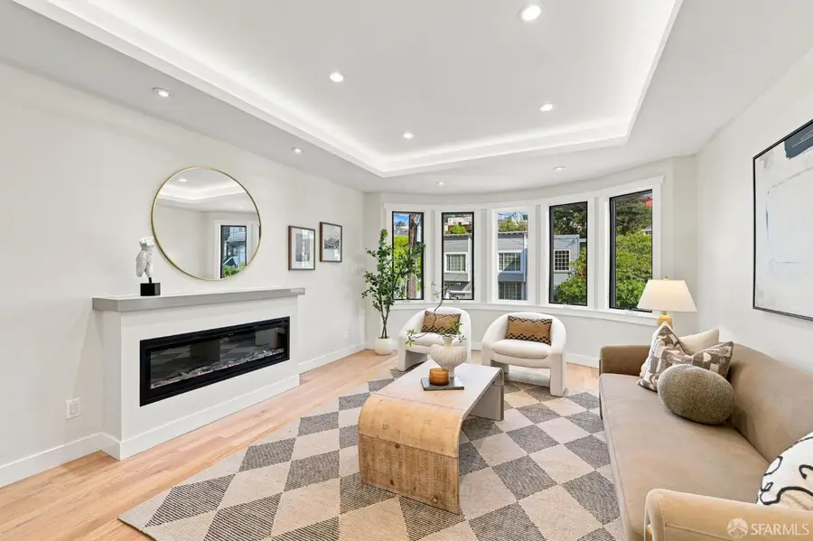 158 Edinburgh Street, San Francisco, CA 94112 - #3