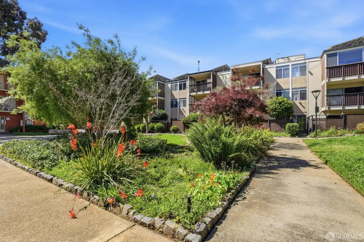 35 Lottie Bennett Lane #4, San Francisco, CA 94115 - #1