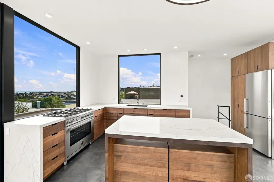 75 Bronte Street, San Francisco, CA 94110 - #3