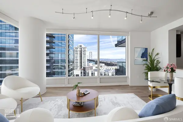 425 1st Street #1107, San Francisco, CA 94105