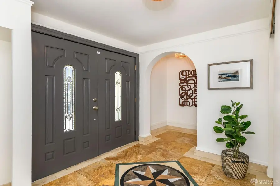 1034 Hollister Avenue, San Francisco, CA 94124 - #3