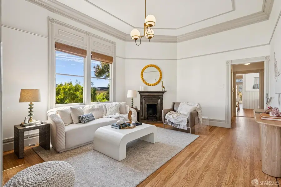 311 Valley Street, San Francisco, CA 94131 - #2