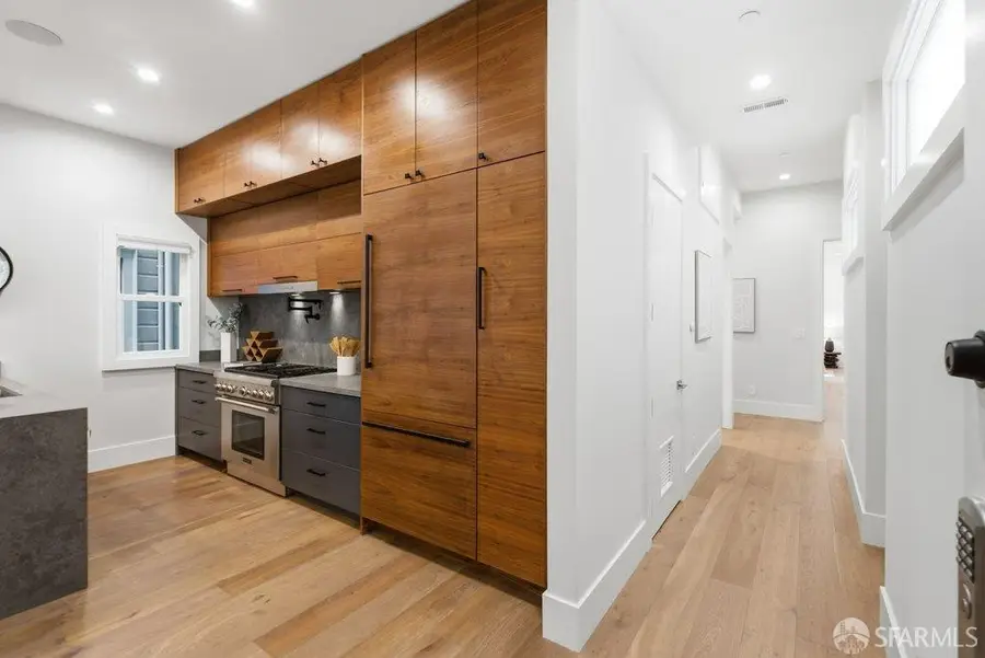 2857 Folsom Street, San Francisco, CA 94110 - #2