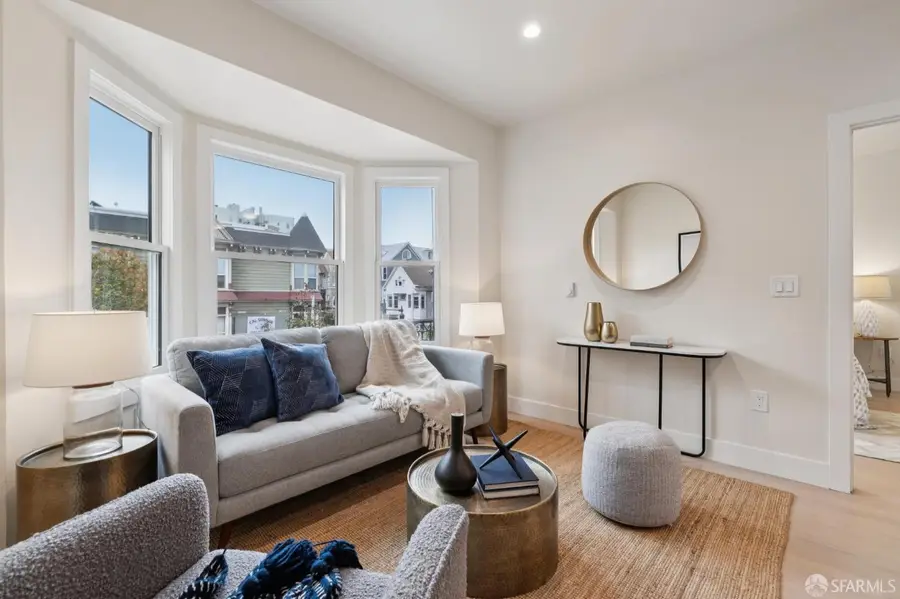 242 Divisadero Street #5, San Francisco, CA 94117 - #2