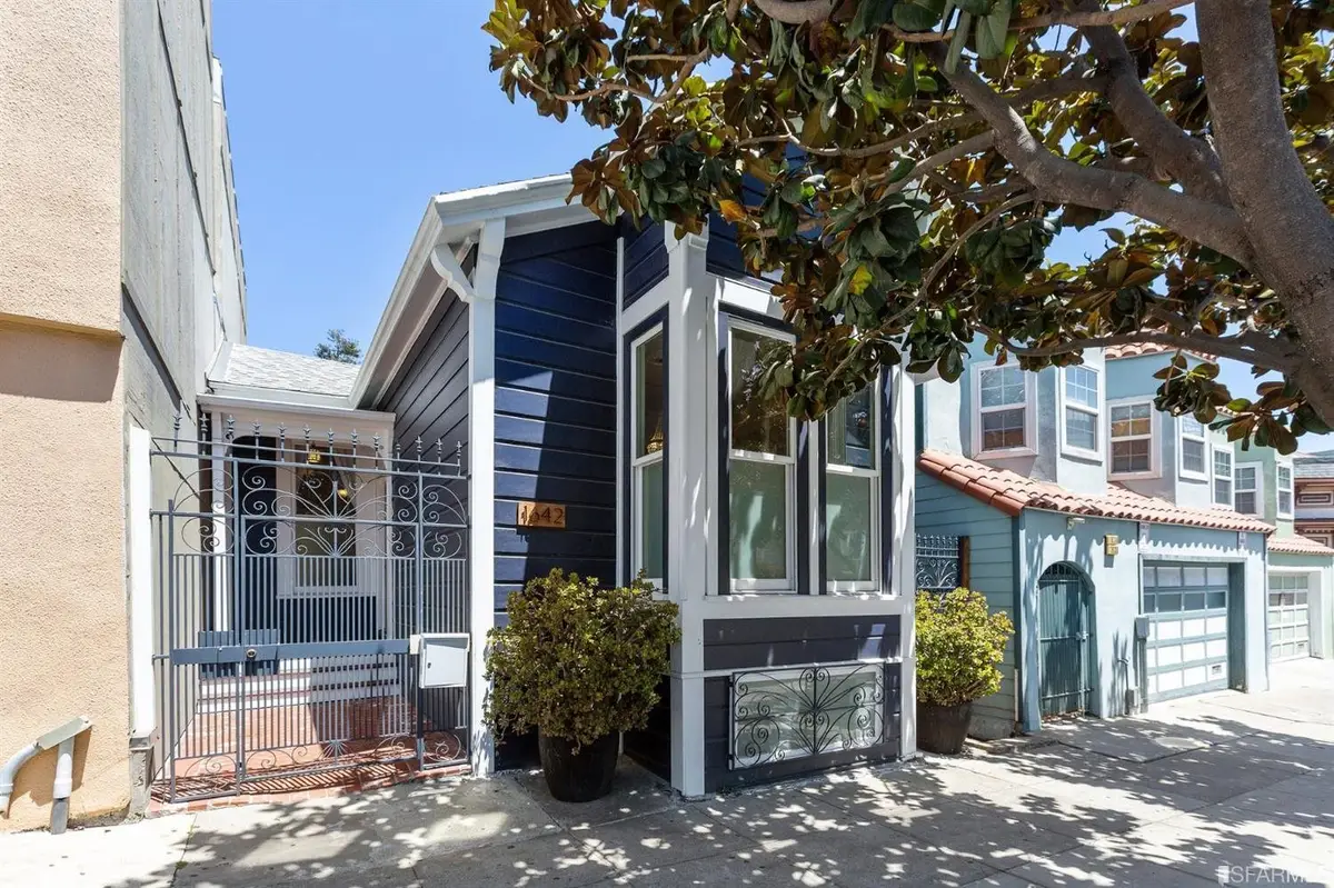1642 Palou Avenue, San Francisco, CA 94124 - #1