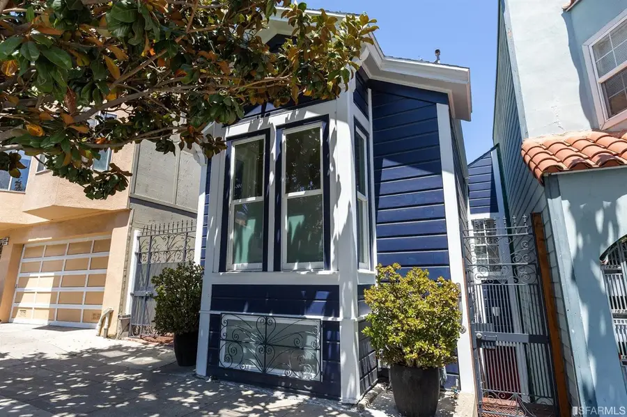 1642 Palou Avenue, San Francisco, CA 94124 - #2