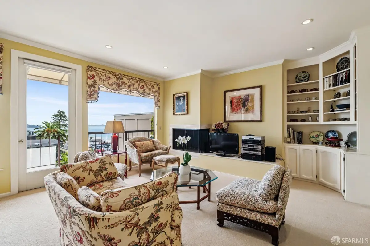 1176 Greenwich Street, San Francisco, CA 94109 - #1