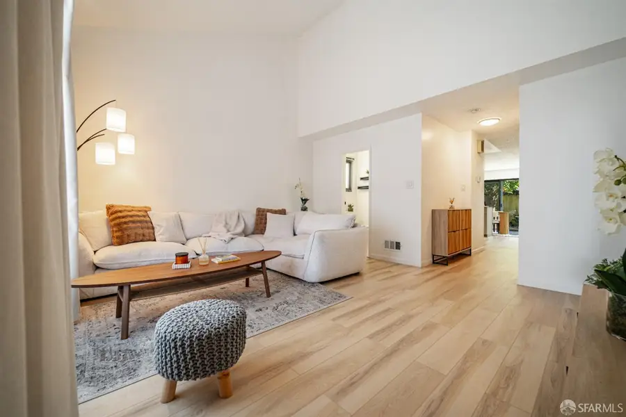84 Surrey Court, Daly City, CA 94015 - #3