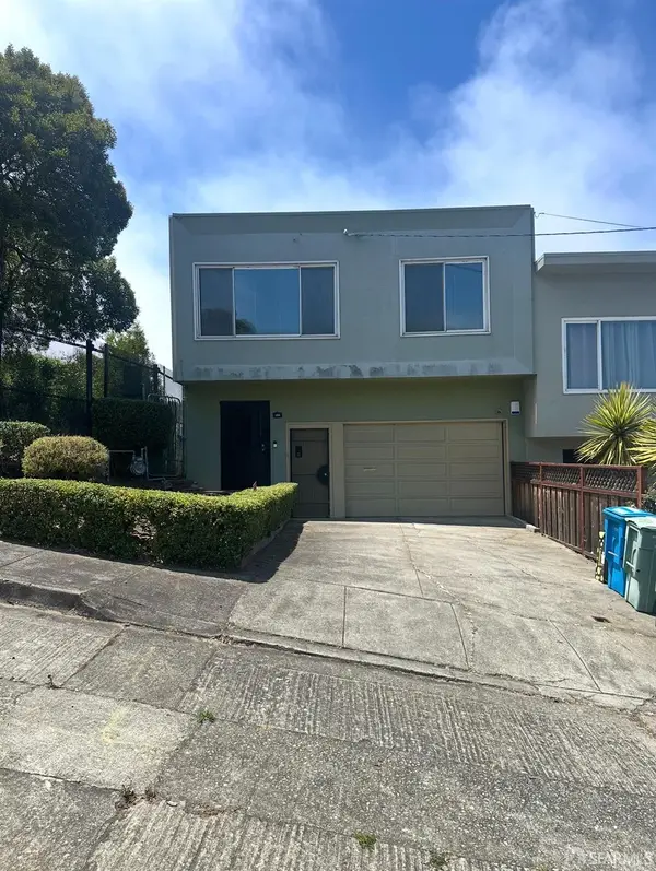 104 Charter Oak Avenue, San Francisco, CA 94124